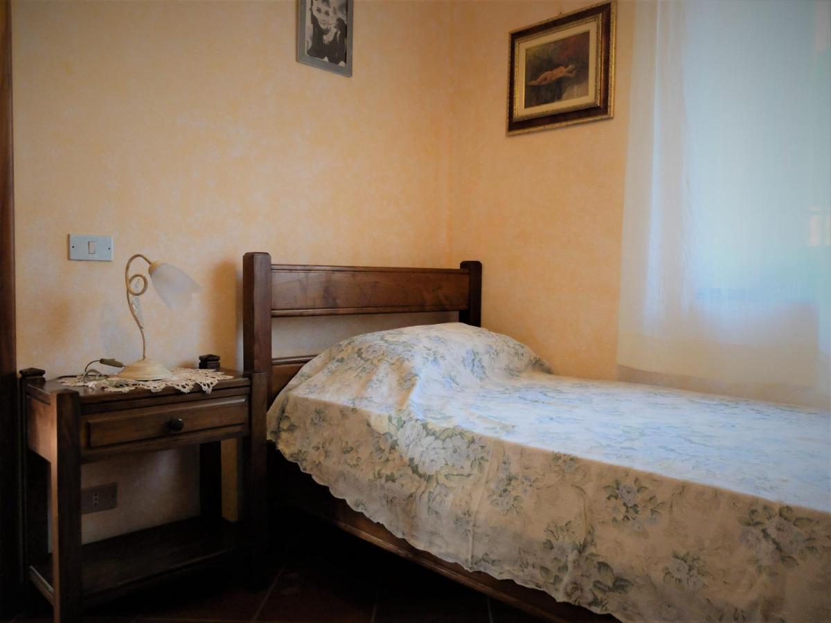 Вилла La Cheta Monsagrati Экстерьер фото